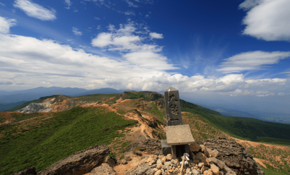 安達 太良 山