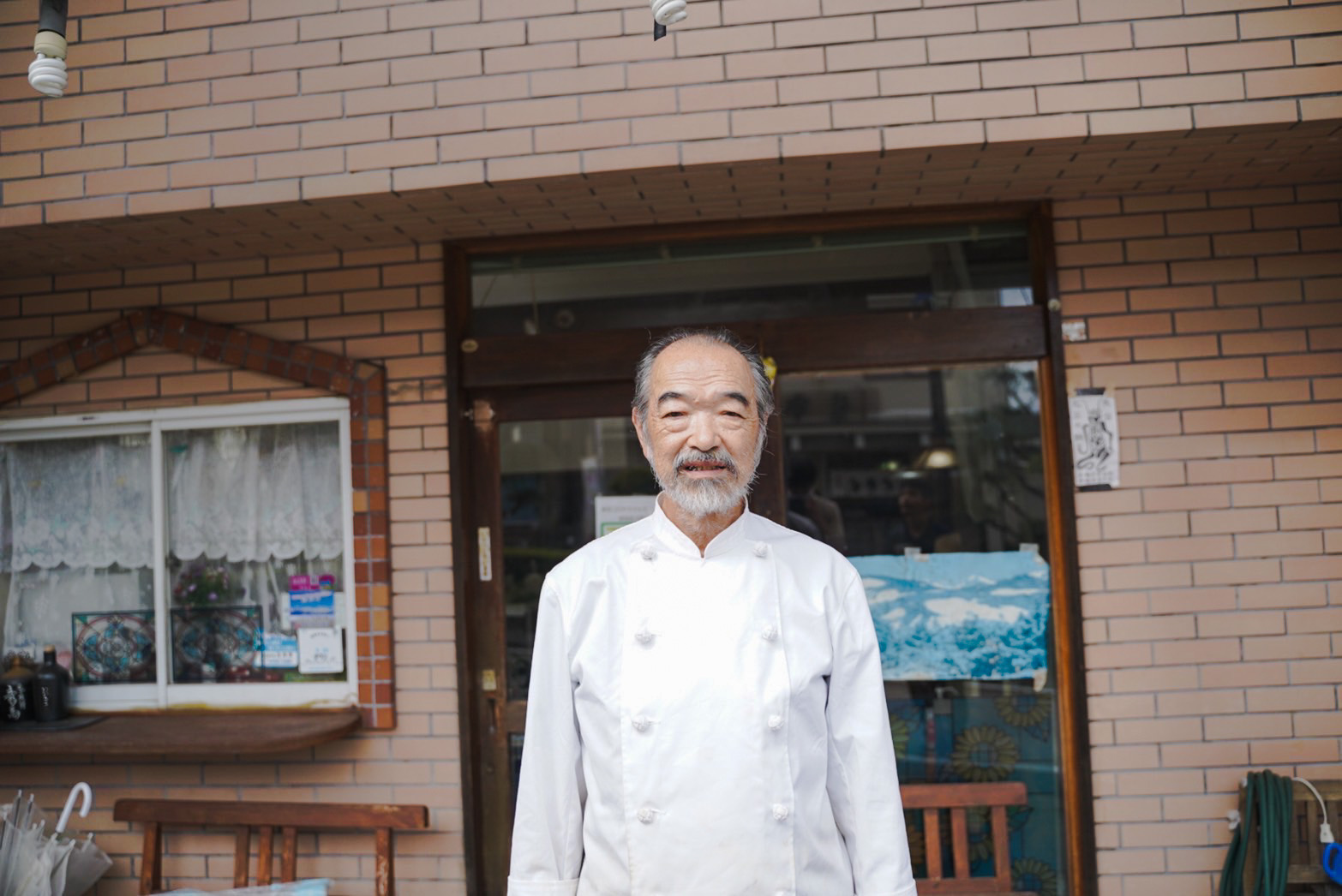 任侠野郎　レンタル上がり品です　恵比寿さん ダケミン そのひとり! 恵美寿屋のマスター 「ひげ殿下」こと大内次雄